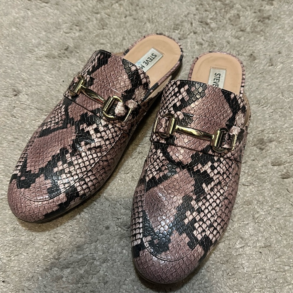 Steve Madden Animal Print Slides size 8.5